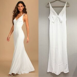 NWOT Lulus Love and Happiness White Button Back Mermaid Maxi Dress